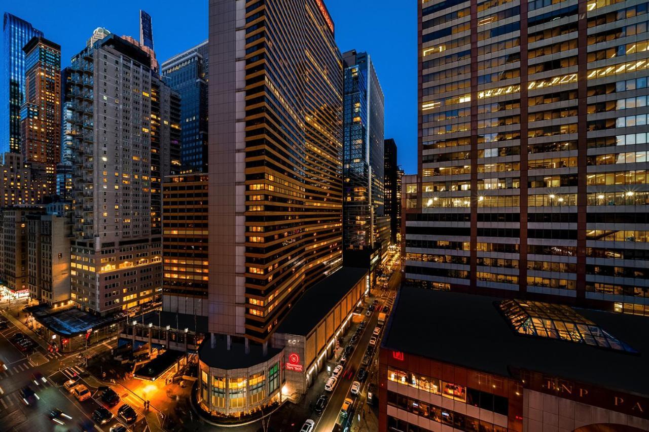 Sheraton New York Times Square Hotel Exterior foto